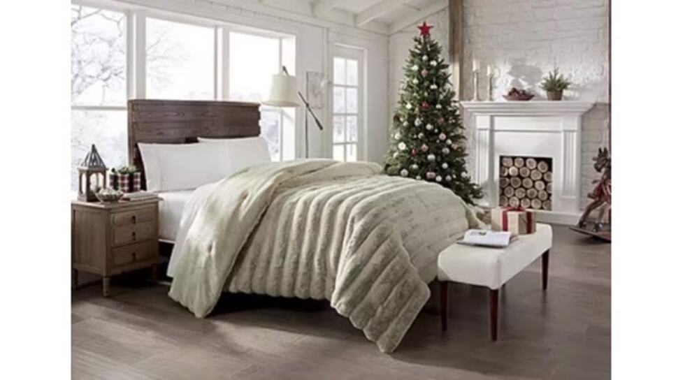 North Pole Trading Co. Reversible Carved Faux Fur Comforter Twin Silver Gray